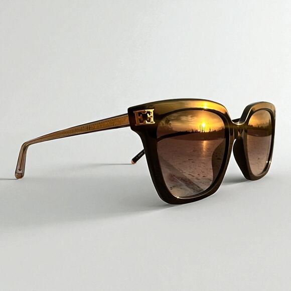 Escada Designer Square Sunglasses Black Frame Gold Tone Temples Excellent - Picture 5 of 7